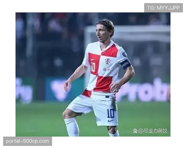 莫德里奇退役前专访:谈皇马中场十年变迁,从典礼中场到全能战士 莫德里奇退役前专访:谈皇马中场十年变迁,从典礼中场到全能战士